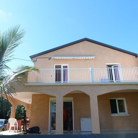Bed and Breakfast Chez Chouchou Riviere Saint-Louis Esterno foto